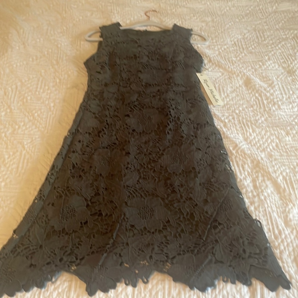 Zipper back dress